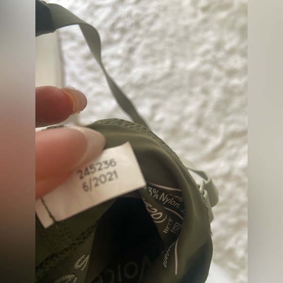 Outdoor Voices Zoom 8” Bodysuit Sandstone Tea Tree M - Picture 10 of 12